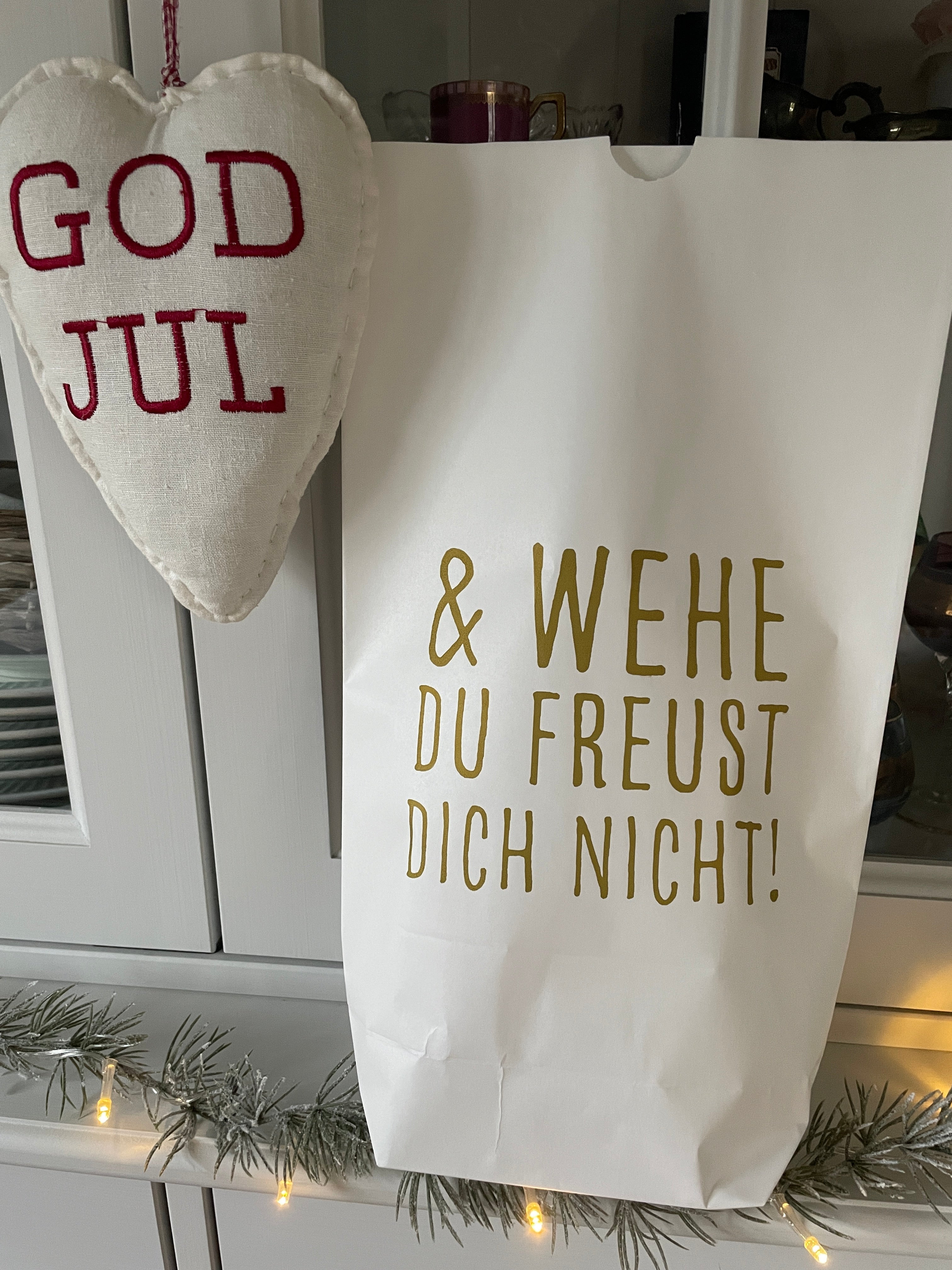 Paperbag Small - &WEHE DU FREUST DICH NICHT - gold